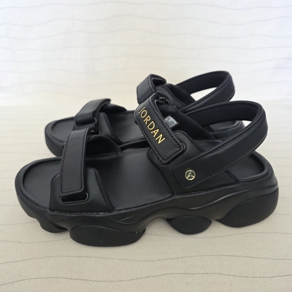 Nike Womens Jordan Deja Sandals Black Gold Shoes FN5036-001 Size 11 NEW - Picture 2 of 11